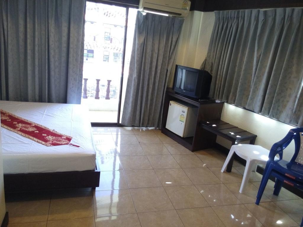 Hotel Sea Princess Patong Exterior foto
